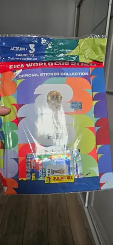 Kit Starter Pack Panini Copa do Mundo 2026 - Versão Europa (album brochura e 3 envelopes)