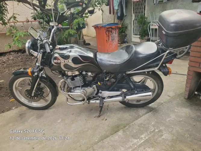 Vendo CB400