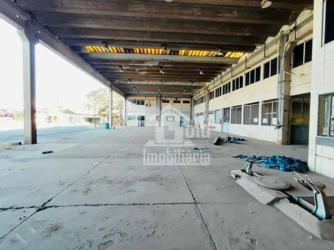 Galpão para alugar, 2425m² no bairro Vila Brasil - Ribeirão Preto/SP