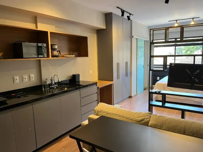 ALUGUEL STUDIO MOBILIADO NA REGIÃO HOSPITALAR