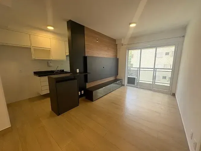 Apartamento 01 dormitório com ar condicionado - centro Alphaville