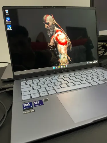 Notebook Asus Vivobook S14 OLED 2025 (INTEL ULTRA 7 256v)