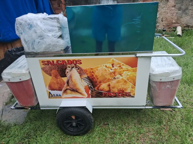 Vendo está carroça nova