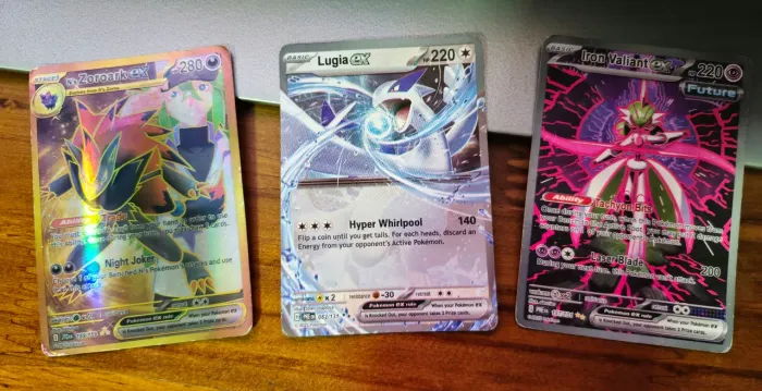 3x Carta Pokemon Zoroart, Iron Valiant, Lugia ex