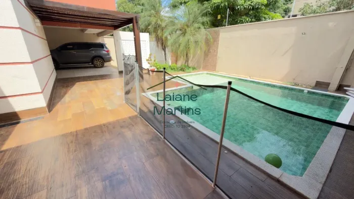 Casa à venda - 906 sul - 3 quartos (uma suíte) - 2 vagas - lote: 375 m²