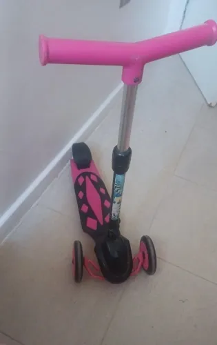 Patinete infantil menina