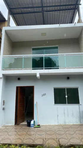 Vendo casa no Carmo rj bairro val paraíso