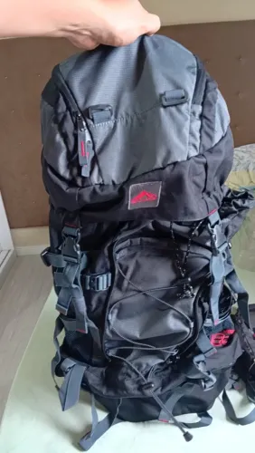 Mochila Trilhas e Rumos Crampon 68