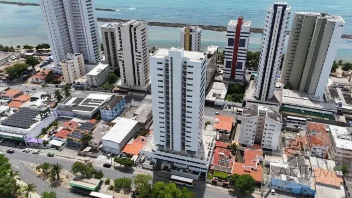 Oportunidade com 2 quartos e piscina