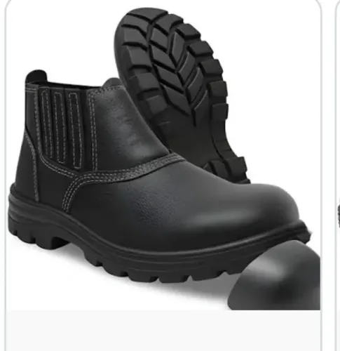 Vendo, bota de construção em perfeito estado