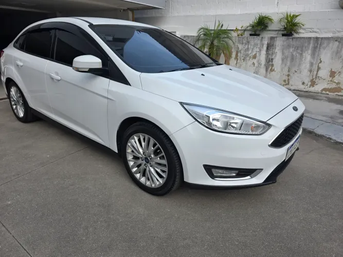 Ford Focus 2.0 16v/se/se Plus Flex 5P Aut. 2016