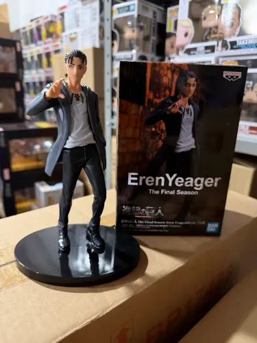 Figure Eren Attack On Titan Lacrada Original 