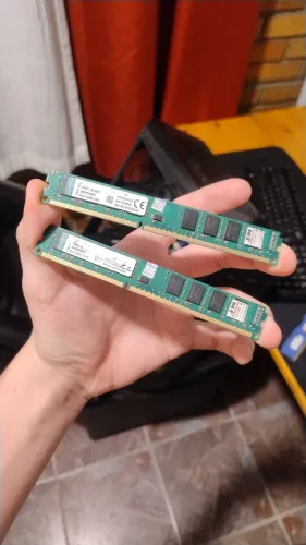 Kit 2x4gb Kingston 1333 cl9