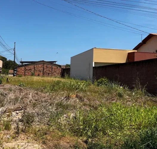 Terreno de canto 10/30