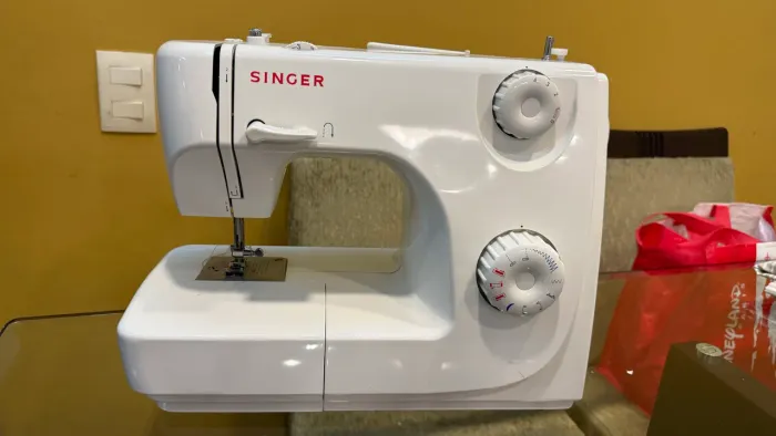 Máquina de costura Singer 8280