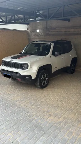 Jeep Renegade Trailhawk T270 1.3 TB Flex Aut. 2024