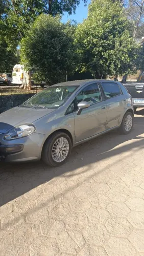 Fiat Punto Essence 1.6 Flex 16V 5P 2014