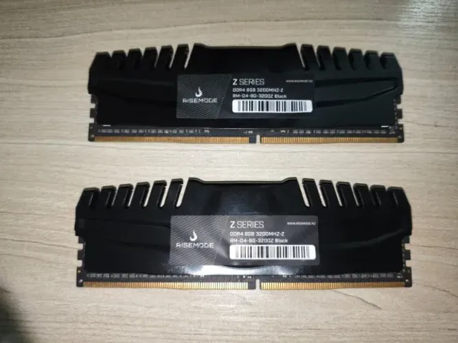 Memória RAM 16GB (2x8) 3200MHz, DDR4, CL19, RISE MODE Z Preto - RM-D4-8G-3200Z