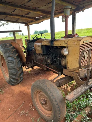 Trator Valmet 65 ID