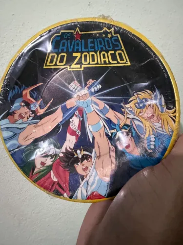 Pratinho prato aniversário cavaleiros do zodíaco