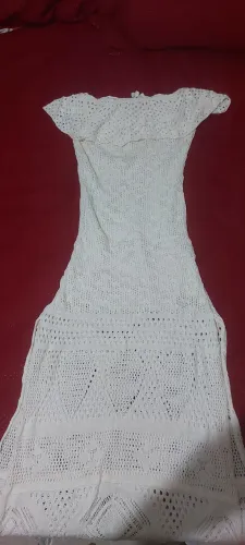 Vestidos,saída de praia e piscina,casaco de frio. (TRICÔ) Peças novas