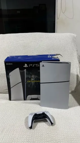 PS5 SLIM DIGITAL 