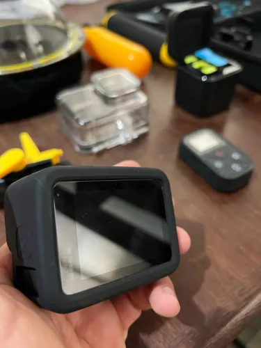 Gopro 10 novíssima muitos acessórios