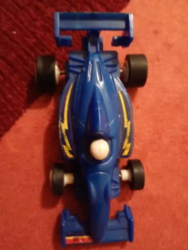 carrinho de autorama dos anos 90 (leia)