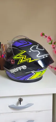 Capacete 58 Bieffe impecável 