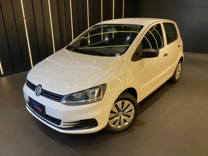 Volkswagen Fox Trendline 1.0 Flex 8V 5P 2015