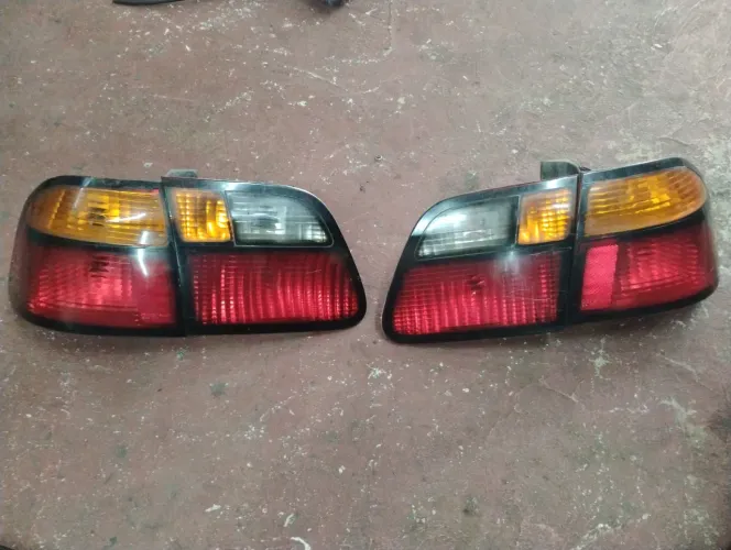 Lanternas traseira Honda Civic 99 em diante
