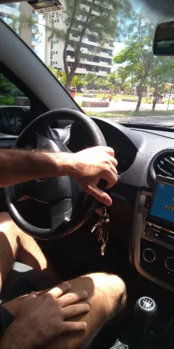 Oportunidade de emprego (motorista)