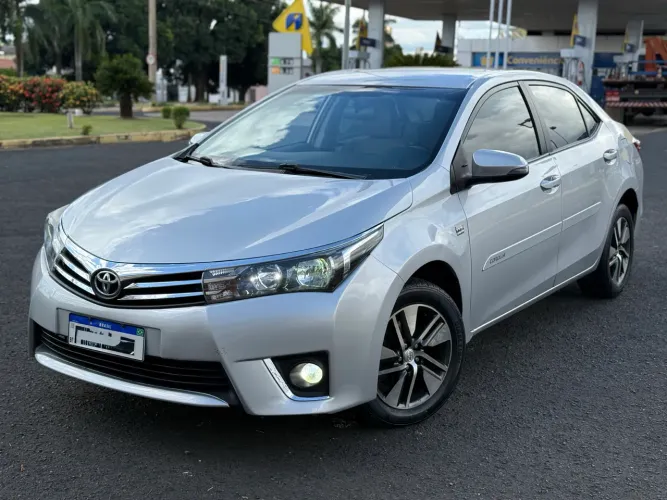 Toyota Corolla GLI 1.8 Flex 16V Aut. 2015