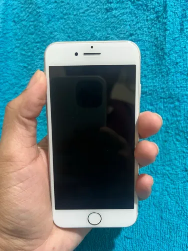 iPhone 8 - 64GB
