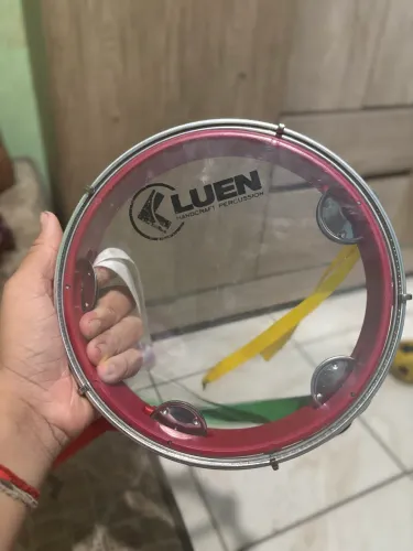 Pandeiro Luen 10" ABS Vermelho com Pele Transparente (não entrego , só entrego em mãos)