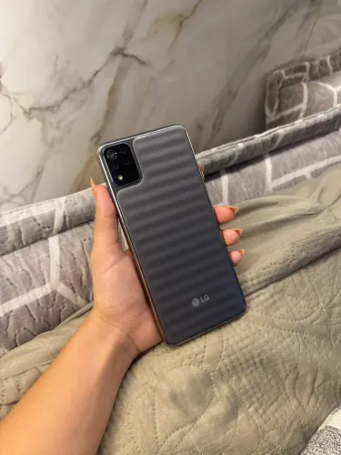 Celular LG k52