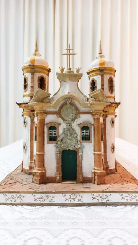 Maquete de Igreja Barroca de Ouro Preto