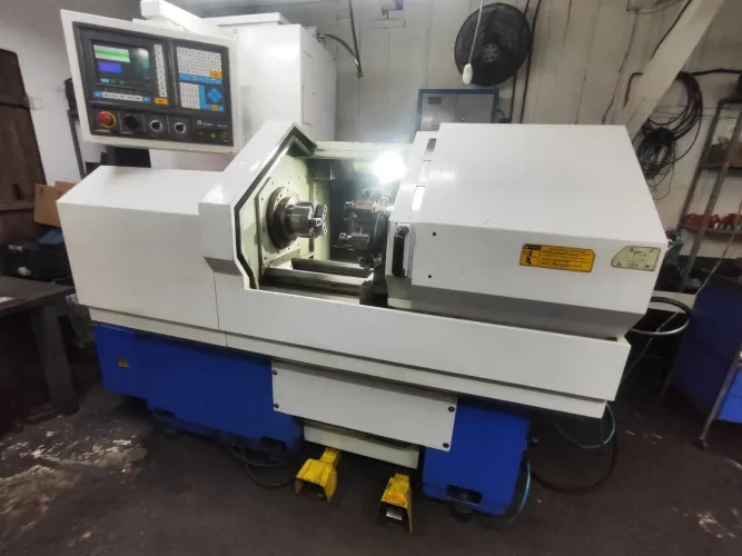 Vendo Torno CNC