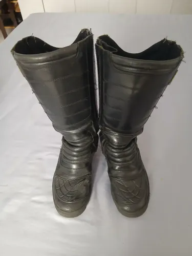 BOTA TATICA CANO LONGO KALLUCI BCL ATAK N38 EM ÓTIMO ESTADO