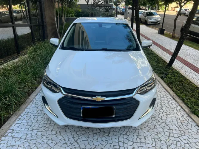Chevrolet Onix Hatch Premier 1.0 12V TB Flex Aut. 4P 2021