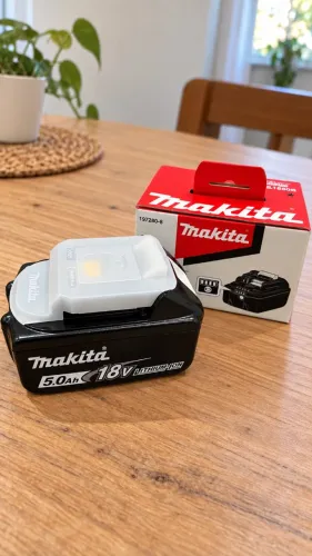 Bateria Makita 18V 5Ah BL1850B Lacrada Nunca Usada