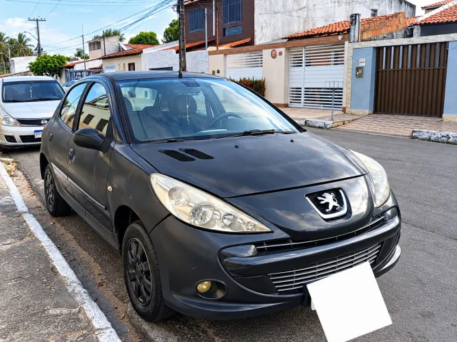 Peugeot 207 XR Sport 1.4 Flex 8V 5P 2012