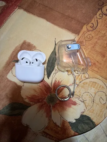 AIRPOD 4