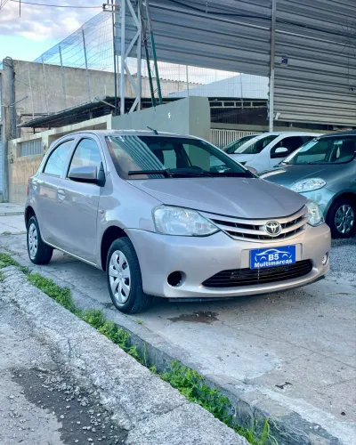 Toyota Etios X 1.3 Flex 16V 5P Aut. 2017