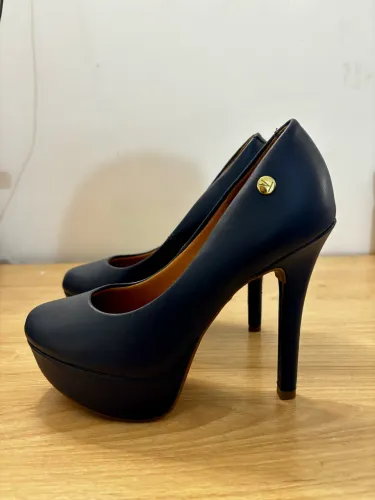 Scarpin Meia Pata Vizzano Azul Marinho