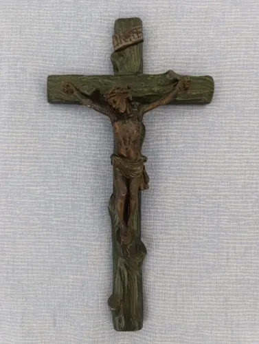 Crucifixo com Jesus Crucificado em bronze