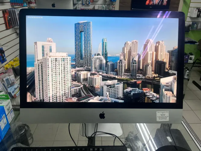Computador apple Imac tela de 27 polegadas otimo estado sem detalhe
