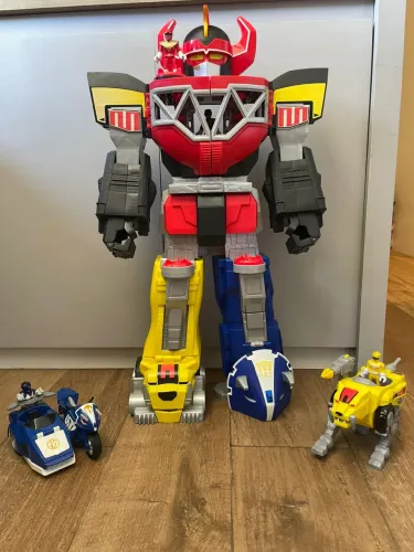 Fisher-price imaginext power rangers morphin megazord.