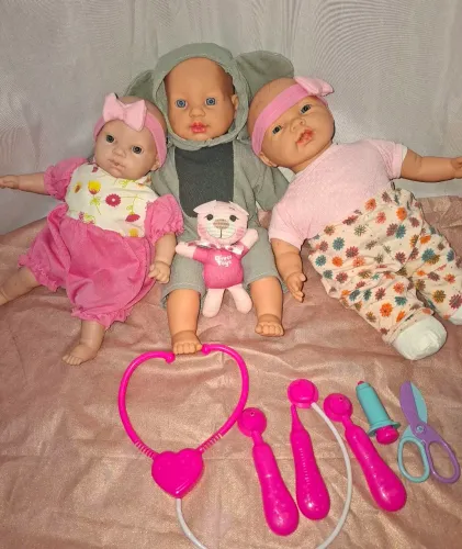 Lotinho 3 Lindas Bonecas Bebês 