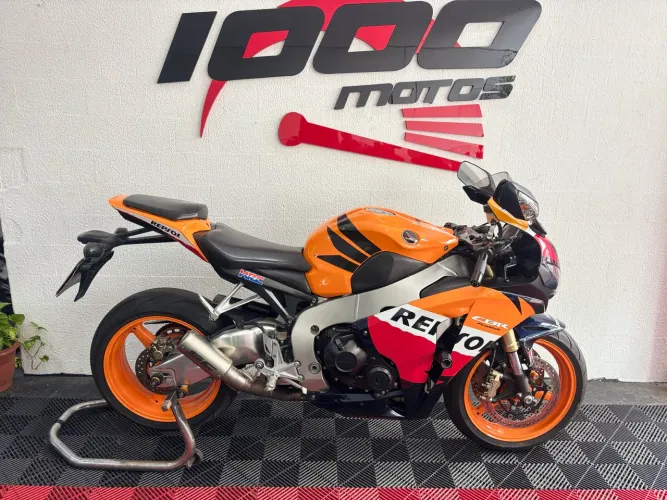 HONDA CBR 1000 RR